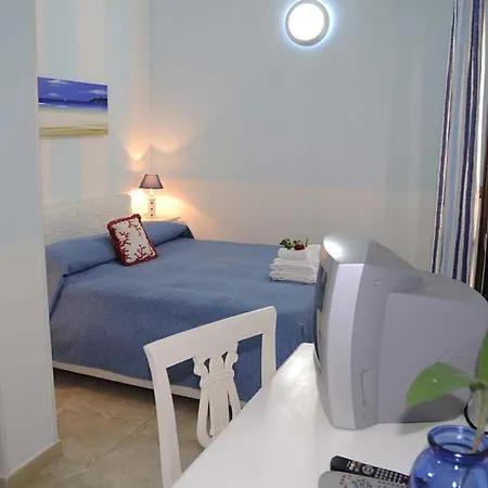 Affittacamerespiaggiasanvitolocapo Gæstehus San Vito Lo Capo